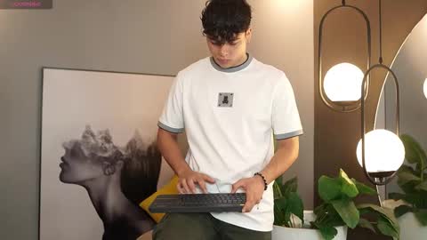 ethan_occonor online show from 21, 10, 2025