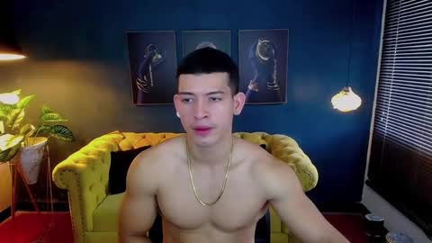 Snapshot of ethan_rodgers chatting on 6, 10, 2025 ETHAN RODGERS online show from 6, 10, 2025