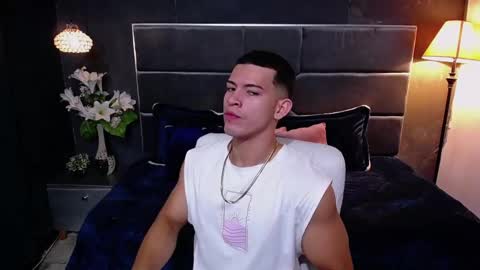 Snapshot of ethan_rodgers chatting on 18, 10, 2025 ETHAN RODGERS online show from 18, 10, 2025