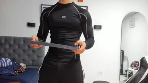 ethan_smitth1 online show from 19, 1, 2025