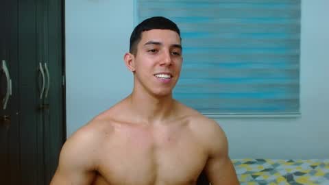 Snapshot of ethan_wright_ chatting on 27, 11, 2025 ethan_wright_ online show from 27, 11, 2025