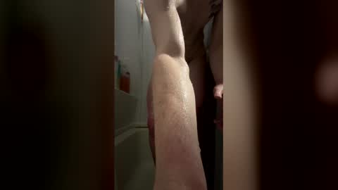 ethanbmx2001 online show from 11, 3, 2026