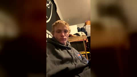 ethanbmx2001 online show from 27, 4, 2026