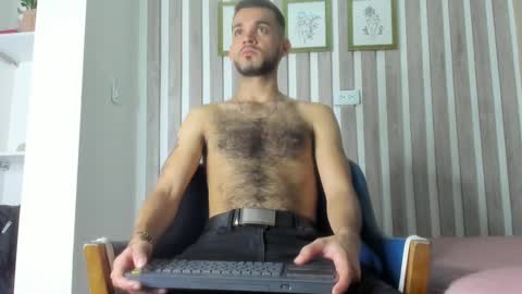Snapshot of ethangrey_ chatting on 7, 11, 2025 Ethan Grey online show from 7, 11, 2025