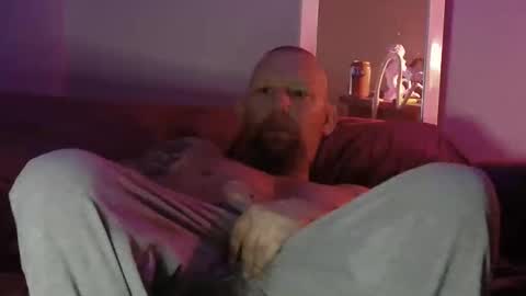 Snapshot of ethanisback782024 chatting on 9, 3, 2026 ethanisback782024 online show from 9, 3, 2026