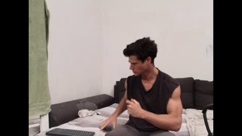 Snapshot of ethanopryreal chatting on 1, 7, 2026 ethanopryreal online show from 1, 7, 2026