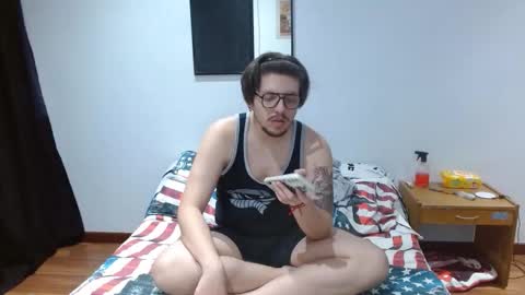 Snapshot of ethanrose23 chatting on 4, 12, 2025 ethan and eve online show from 4, 12, 2025