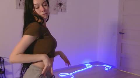 Snapshot of etherealnightwhisper chatting on 4, 12, 2025 etherealnightwhisper online show from 4, 12, 2025