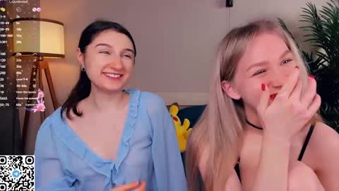 Snapshot of eugeniabrainard chatting on 5, 3, 2025 Kira and Kamila online show from 5, 3, 2025