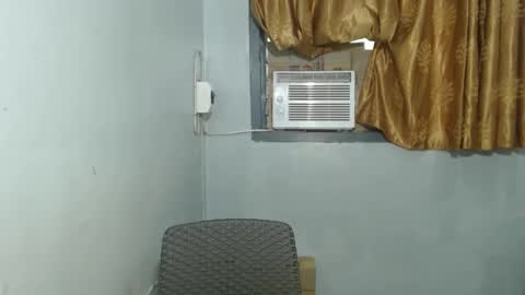 Snapshot of euniceariella21 chatting on 21, 1, 2025 YELLA online show from 21, 1, 2025