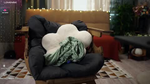 Snapshot of euphoriiiaa chatting on 13, 2, 2025 Mira online show from 13, 2, 2025