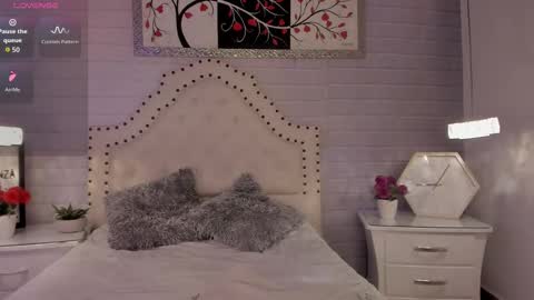 Snapshot of eureekaa chatting on 27, 9, 2025 Eurekaa online show from 27, 9, 2025