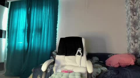 Eva online show from 31, 5, 2026