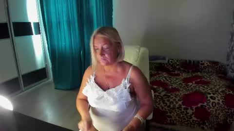 Snapshot of eva_7777 chatting on 11, 7, 2026 Eva online show from 11, 7, 2026