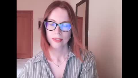 Snapshot of eva_cutesmile chatting on 23, 6, 2026 Eva online show from 23, 6, 2026