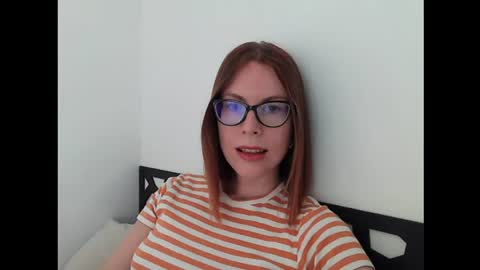 Snapshot of eva_cutesmile chatting on 22, 7, 2026 Eva online show from 22, 7, 2026
