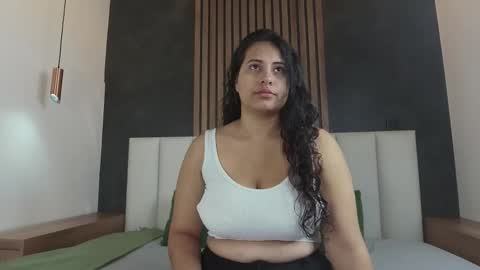 Snapshot of eva_daemon chatting on 5, 12, 2025 EVA DAEMON online show from 5, 12, 2025