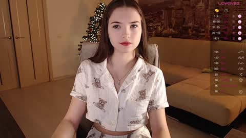 Snapshot of eva_davie chatting on 16, 12, 2024 Eva online show from 16, 12, 2024