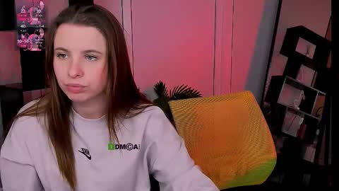 Snapshot of eva_drive chatting on 25, 10, 2025 your dream online show from 25, 10, 2025