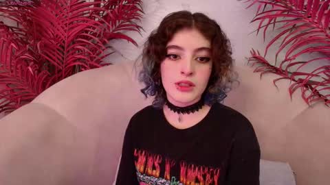 E V A online show from 14, 1, 2026