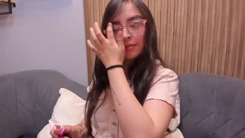 Snapshot of eva_macalliter chatting on 12, 12, 2024 Angelinne online show from 12, 12, 2024