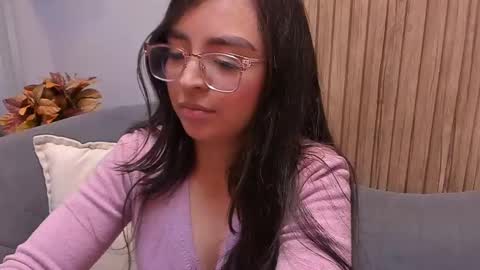 Snapshot of eva_macalliter chatting on 22, 12, 2024 Angelinne online show from 22, 12, 2024