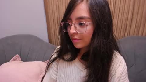 Snapshot of eva_macalliter chatting on 27, 12, 2024 Angelinne online show from 27, 12, 2024