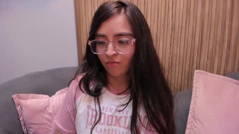 Snapshot of eva_macalliter chatting on 8, 1, 2025 Angelinne online show from 8, 1, 2025