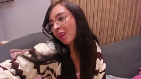 Snapshot of eva_macalliter chatting on 19, 1, 2025 Angelinne online show from 19, 1, 2025