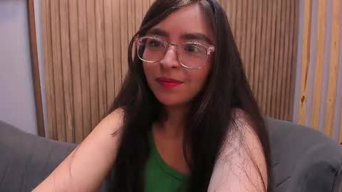 Snapshot of eva_macalliter chatting on 8, 2, 2025 Angelinne online show from 8, 2, 2025