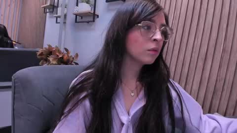 Snapshot of eva_macalliter chatting on 17, 9, 2025 Angelinne online show from 17, 9, 2025