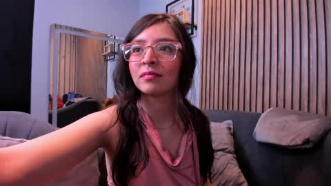 Snapshot of eva_macalliter chatting on 20, 9, 2025 Angelinne online show from 20, 9, 2025