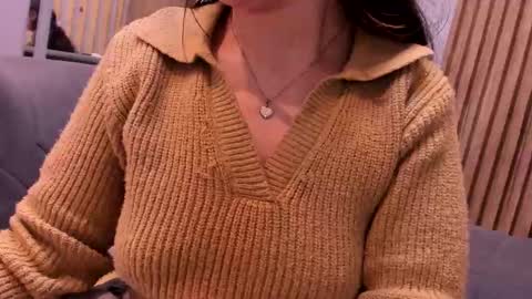 Snapshot of eva_macalliter chatting on 19, 10, 2025 Angelinne online show from 19, 10, 2025