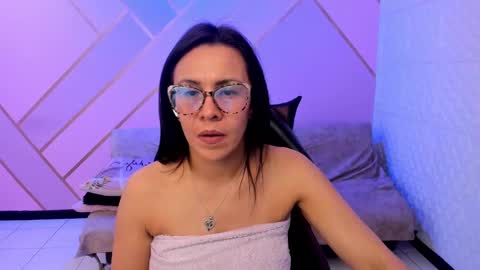Snapshot of eva_mermaid chatting on 9, 9, 2025 Eva online show from 9, 9, 2025