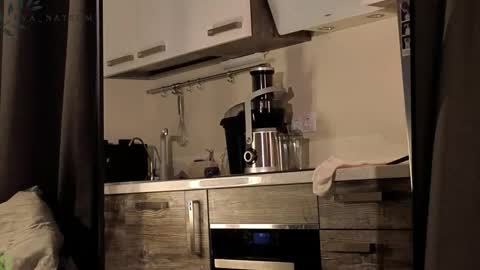 Eva online show from 22, 9, 2025