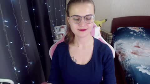 Snapshot of eva_orchid chatting on 7, 1, 2025 Eva online show from 7, 1, 2025