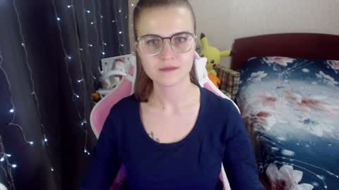 Snapshot of eva_orchid chatting on 10, 1, 2025 Eva online show from 10, 1, 2025