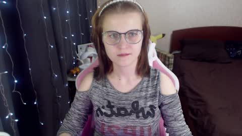 Snapshot of eva_orchid chatting on 12, 1, 2025 Eva online show from 12, 1, 2025