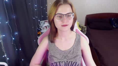 Snapshot of eva_orchid chatting on 1, 2, 2025 Eva online show from 1, 2, 2025