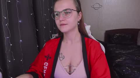 Snapshot of eva_orchid chatting on 2, 3, 2025 Eva online show from 2, 3, 2025