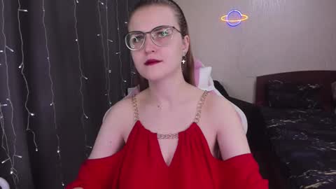 Snapshot of eva_orchid chatting on 7, 3, 2025 Eva online show from 7, 3, 2025