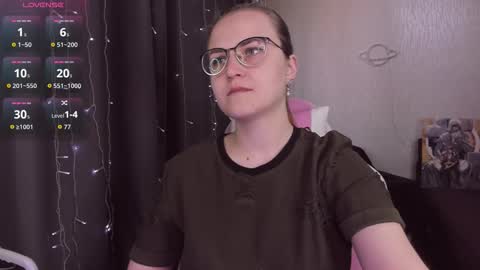Snapshot of eva_orchid chatting on 25, 9, 2025 Eva online show from 25, 9, 2025