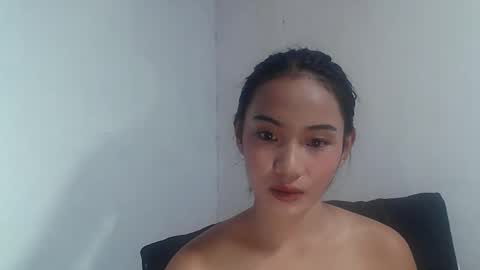 Snapshot of eva_pinay19 chatting on 8, 11, 2025 eva_pinay19 online show from 8, 11, 2025