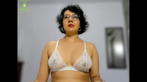 Snapshot of eva_rain01 chatting on 19, 12, 2024 Eva online show from 19, 12, 2024