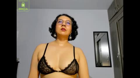 Snapshot of eva_rain01 chatting on 7, 1, 2025 Eva online show from 7, 1, 2025