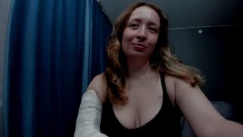Snapshot of eva_rikchter chatting on 30, 6, 2026 Ice Goddess online show from 30, 6, 2026