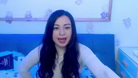 Snapshot of eva_rosell chatting on 11, 9, 2025 Eva online show from 11, 9, 2025