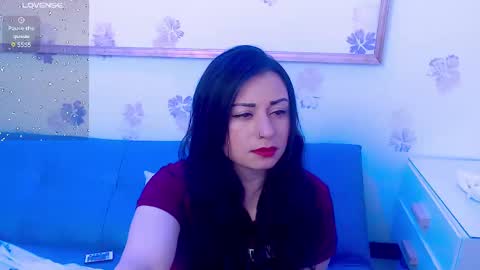 Snapshot of eva_rosell chatting on 12, 9, 2025 Eva online show from 12, 9, 2025