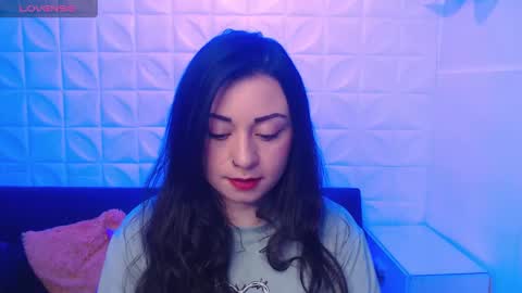 Snapshot of eva_rosell chatting on 18, 9, 2025 Eva online show from 18, 9, 2025