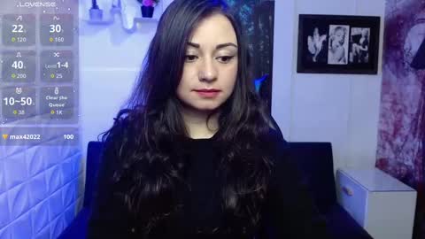 Snapshot of eva_rosell chatting on 6, 10, 2025 Eva online show from 6, 10, 2025